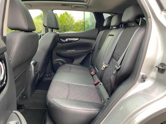 NISSAN Qashqai usata, con USB