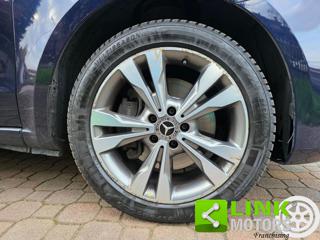 MERCEDES-BENZ V 250 usata, con Climatizzatore