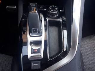 PEUGEOT 3008 usata, con Boardcomputer