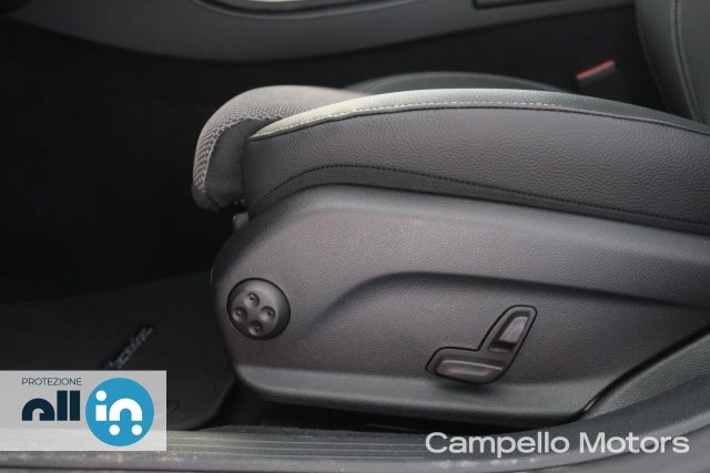 MERCEDES-BENZ E 300 usata 16