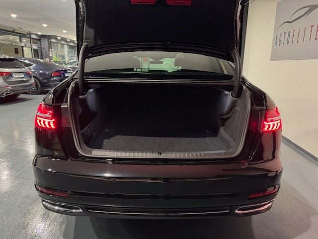 AUDI A6 usata, con USB