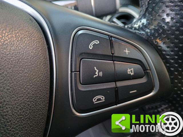 MERCEDES-BENZ CLA 200 usata, con Tetto panorama