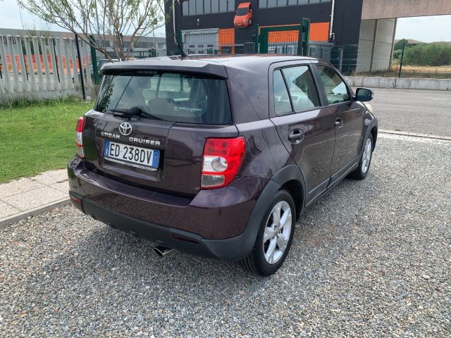 TOYOTA Urban Cruiser usata, con Alzacristalli elettrici
