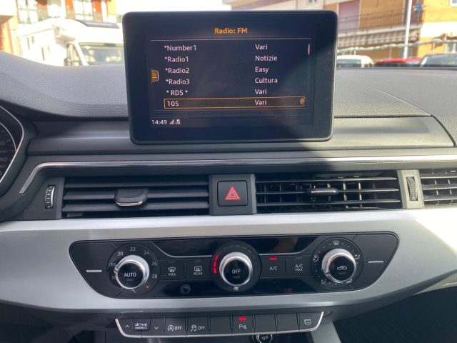 AUDI A4 usata, con Volante multifunzione