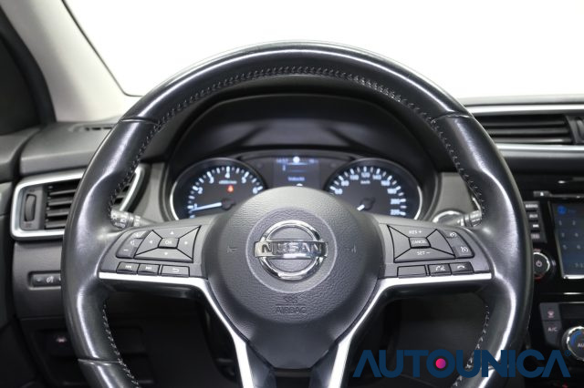 NISSAN Qashqai usata, con Boardcomputer