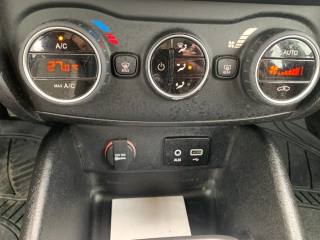 FIAT Tipo usata, con Controllo automatico clima