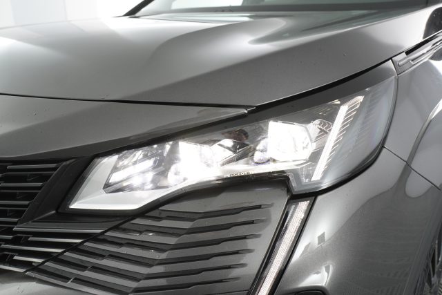 PEUGEOT 3008 usata 16