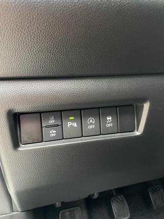 SUZUKI Swift usata, con Controllo automatico clima