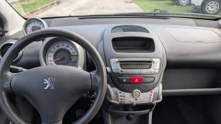 PEUGEOT 107 usata, con Servosterzo