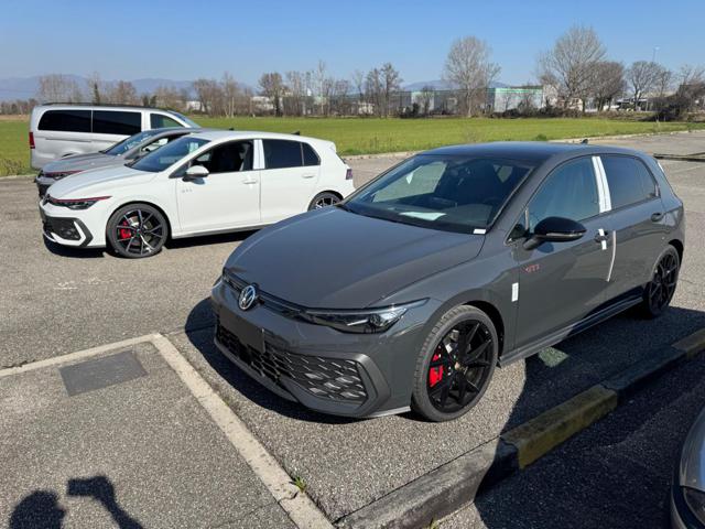 VOLKSWAGEN Golf usata, con ESP