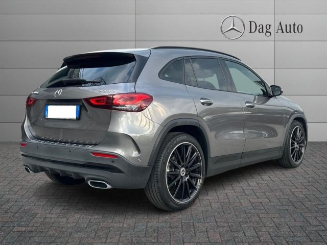 MERCEDES-BENZ GLA 200 usata, con Airbag