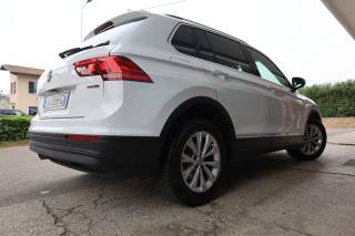 VOLKSWAGEN Tiguan usata 123