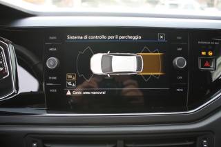 VOLKSWAGEN Taigo usata, con Fari LED