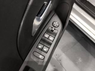 OPEL Corsa usata, con Climatizzatore