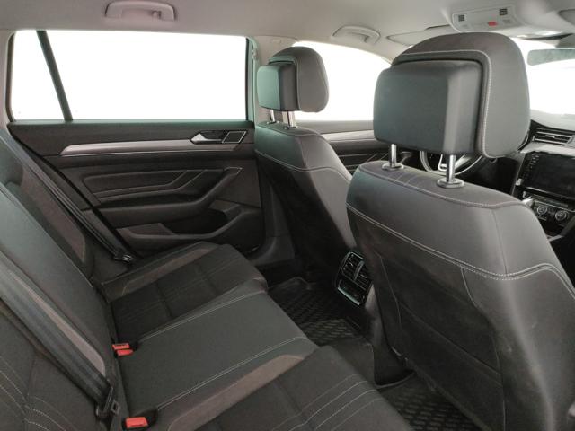 VOLKSWAGEN Passat Alltrack usata, con Fari LED