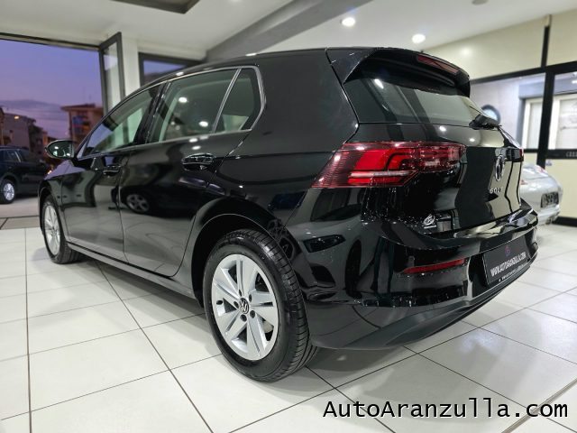 VOLKSWAGEN Golf usata, con Autoradio