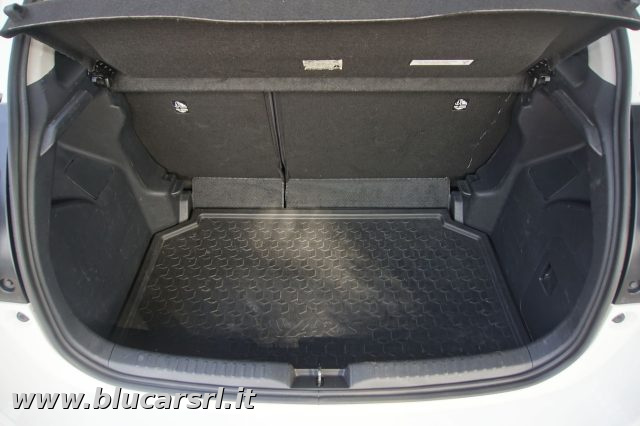 TOYOTA Yaris usata, con Controllo elettronico della corsia