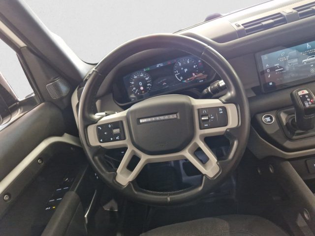 LAND ROVER Defender usata, con Fari LED