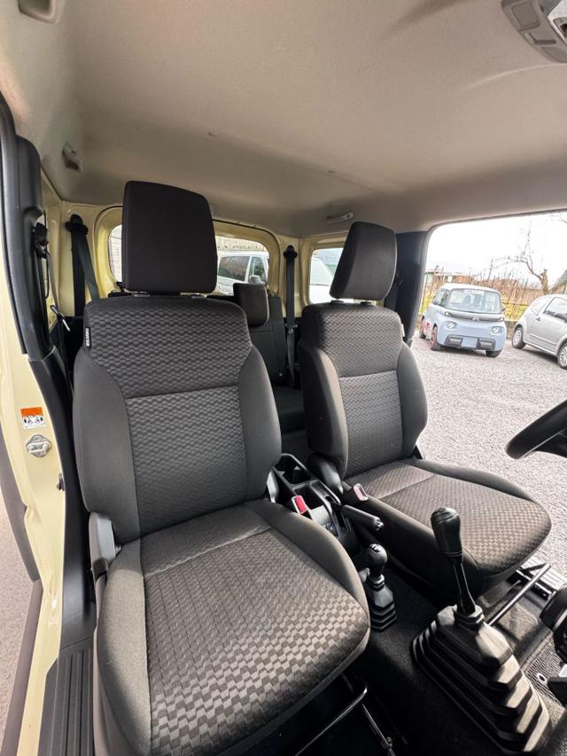 SUZUKI Jimny usata, con Chiusura centralizzata