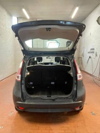 RENAULT Scenic usata, con Fendinebbia