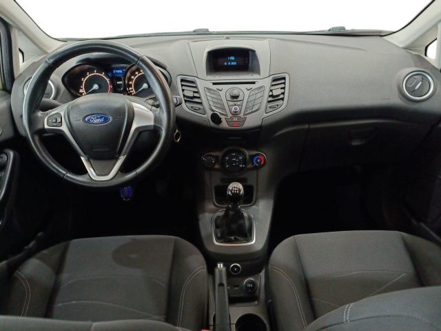 FORD Fiesta usata, con ESP