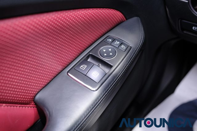 MERCEDES-BENZ SLK 200 usata, con Limitatore di velocità