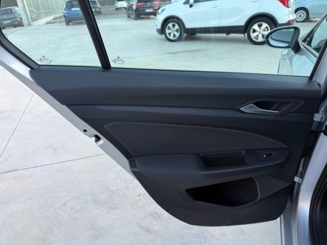 VOLKSWAGEN Golf usata, con Adaptive Cruise Control