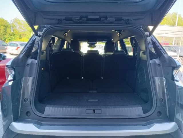 PEUGEOT 5008 usata, con Fendinebbia