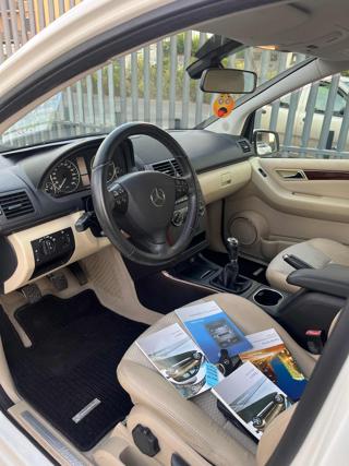 MERCEDES-BENZ A 180 usata, con Filtro antiparticolato