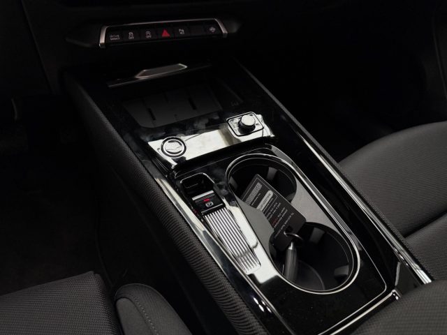 AUDI Q3 usata, con Specchietti laterali elettrici