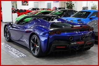 FERRARI SF90 usata, con Autoradio
