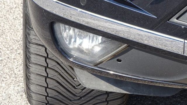 VOLKSWAGEN Touareg usata, con Touch screen