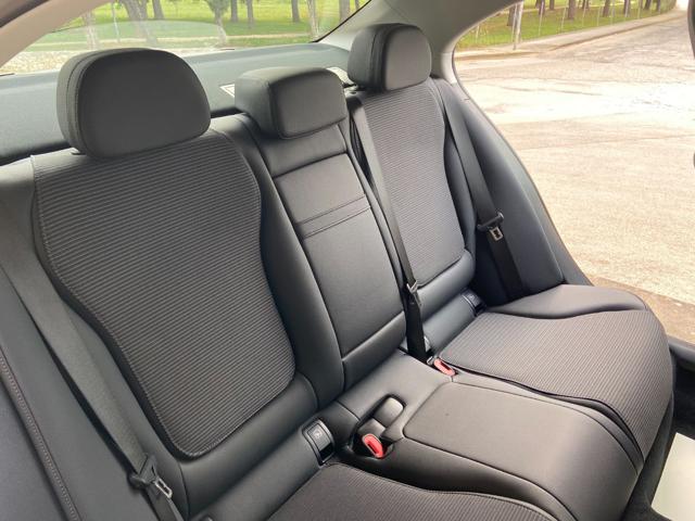 MERCEDES-BENZ C 200 usata, con Sedile posteriore sdoppiato
