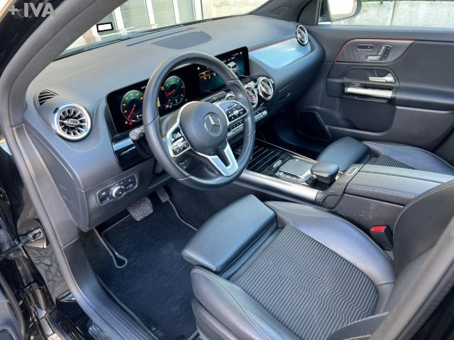 MERCEDES-BENZ GLA 200 usata 11