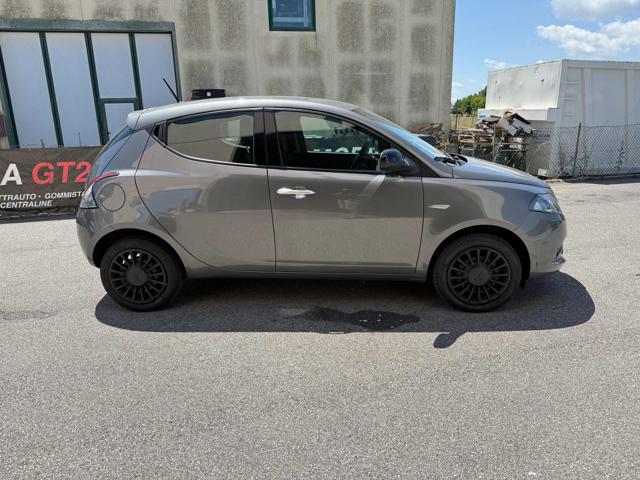 LANCIA Ypsilon usata, con Airbag Passeggero