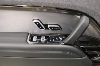 LAND ROVER Range Rover Sport usata, con Sedile posteriore sdoppiato
