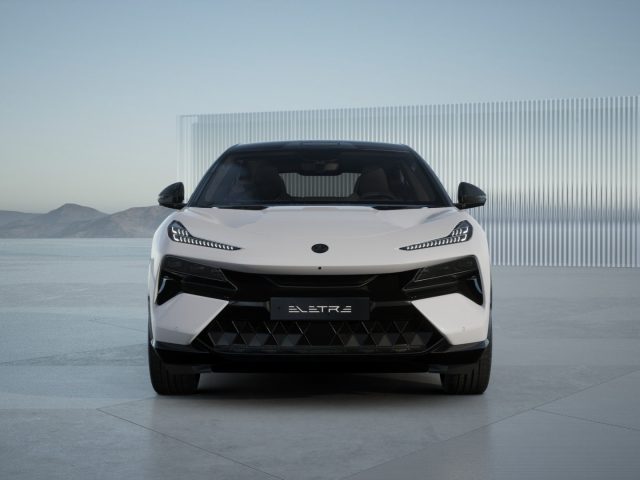 LOTUS Eletre usata, con Airbag Passeggero