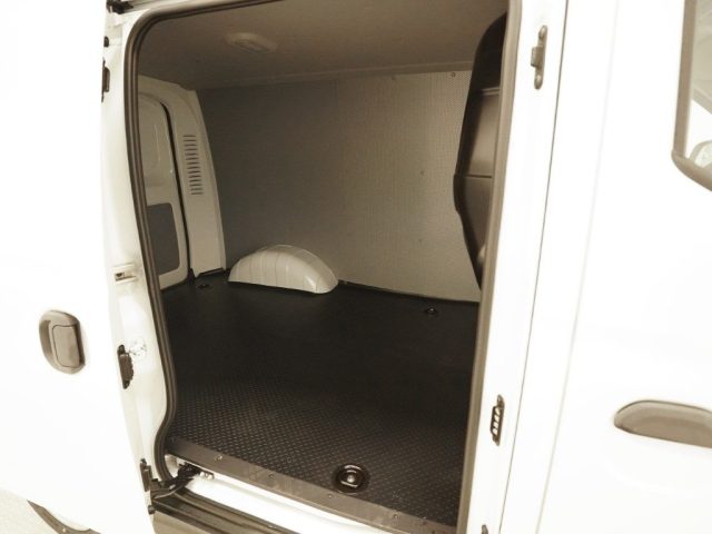 MAXUS eDeliver 3 usata 8