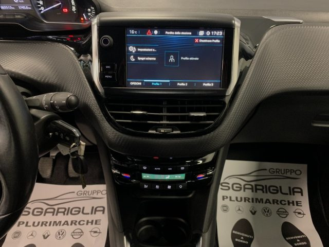 PEUGEOT 208 usata, con Vetri oscurati