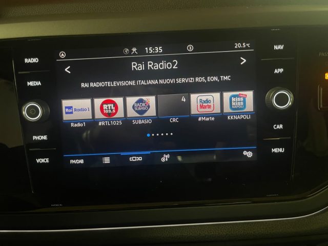 VOLKSWAGEN Taigo usata, con Fari LED