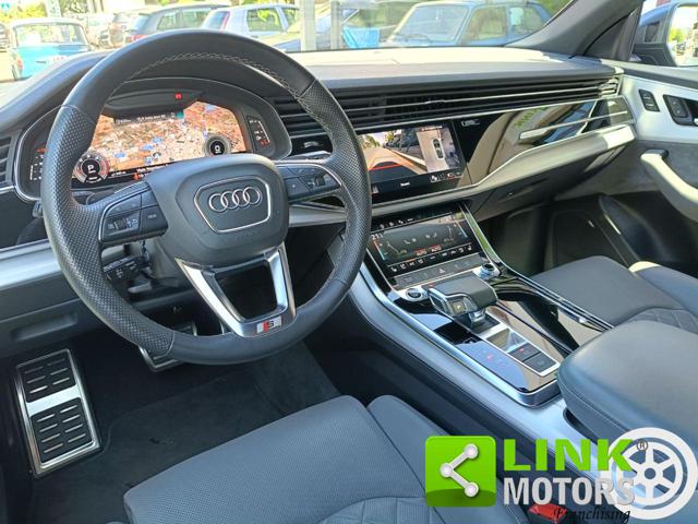 AUDI Q8 usata, con Interni in pelle