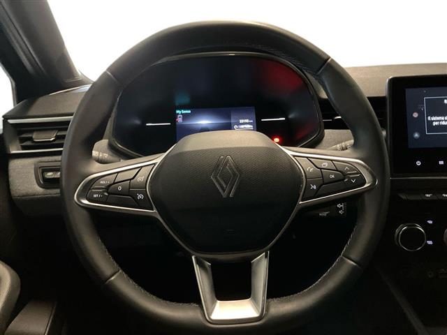 RENAULT Clio usata, con Sensori di parcheggio posteriori