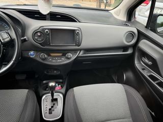TOYOTA Yaris usata, con Controllo trazione