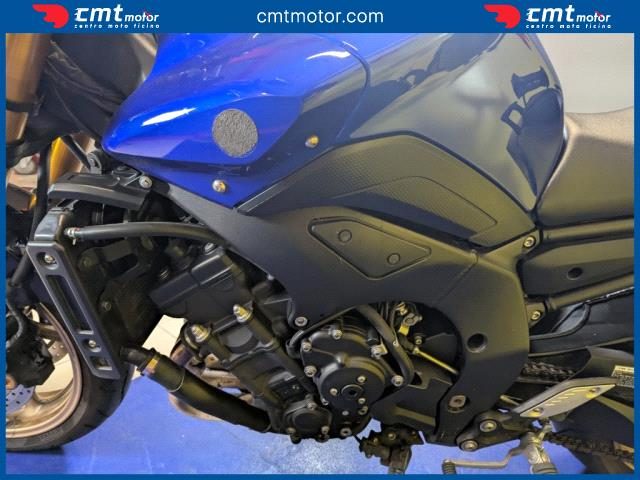 YAMAHA FZ8 usata 11