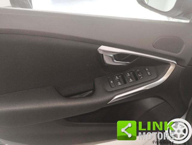 VOLVO V40 usata, con Cerchi in lega