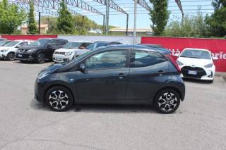 TOYOTA Aygo usata, con Autoradio