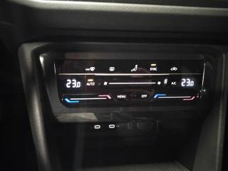 VOLKSWAGEN Tiguan usata, con Sensori di parcheggio posteriori