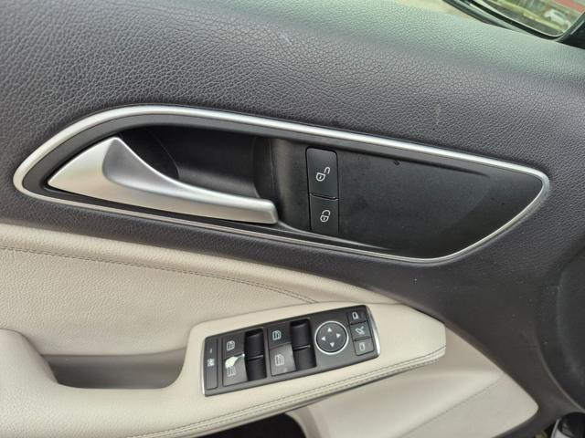 MERCEDES-BENZ A 200 usata, con Boardcomputer