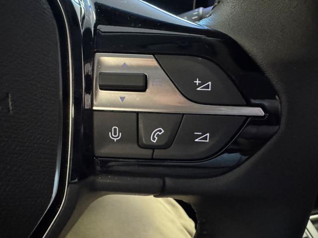 PEUGEOT 308 usata, con Cerchi in lega