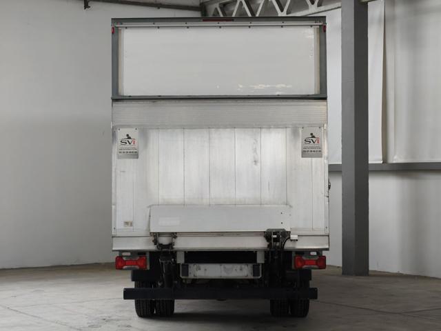IVECO Daily usata, con Controllo automatico clima